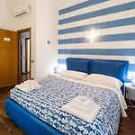 Couette-café Casa Fubis Viareggio